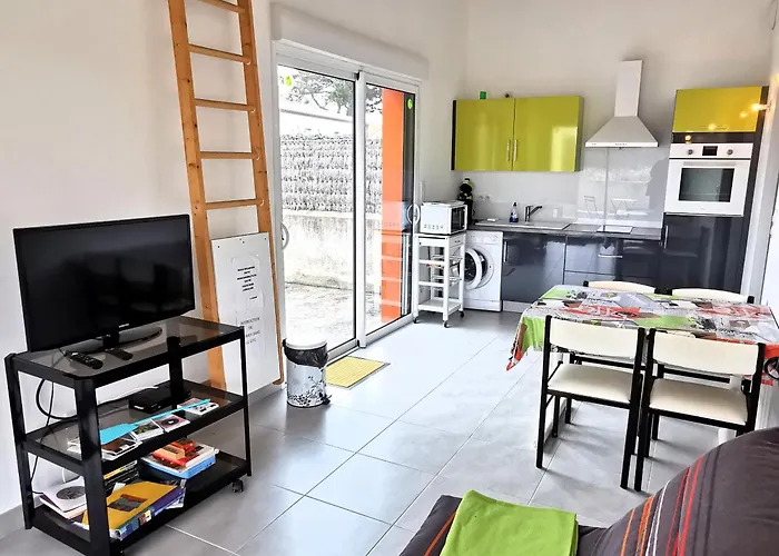 Couleur Proche De La Brem-Sur-Mer